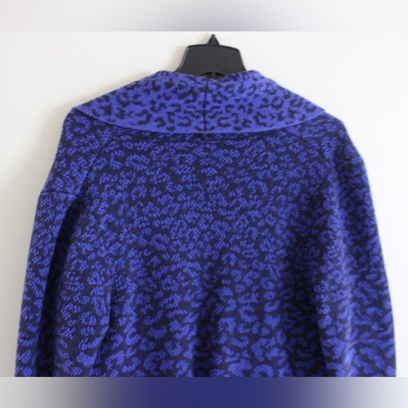 Blue Leopard Print Cardigan - Picture 5 of 6